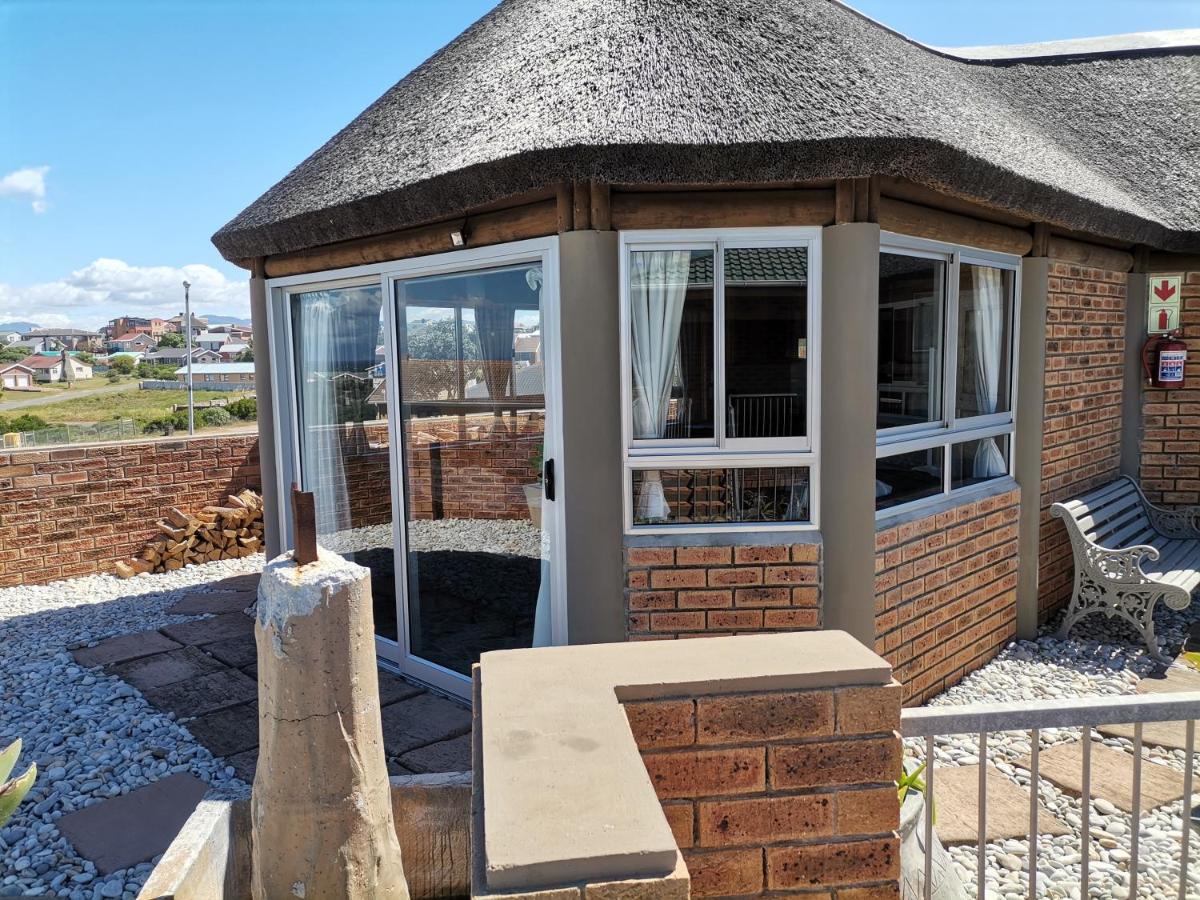 Walkerview Apartments Gansbaai Exteriör bild